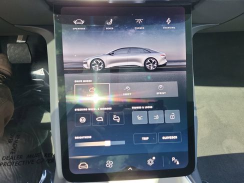 Used 2024 Lucid Air Touring AWD/4WD image 16