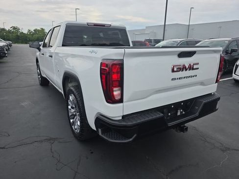 Used 2021 GMC Sierra 1500 4x4 Crew Cab w/ Convenience Package image 3