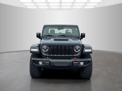 Certified 2025 Jeep Gladiator Mojave w/ Steel Bumper Group AWD/4WD image 2