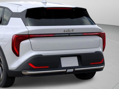 New 2026 Kia K4 EX FWD image 6