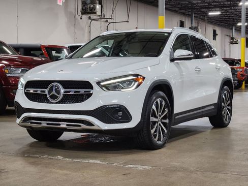 Used 2021 Mercedes-Benz GLA 250 4MATIC image 4