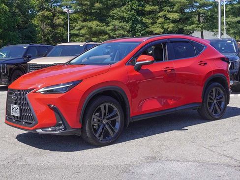 Used 2023 Lexus NX 450h+ AWD w/ Vision Package image 10