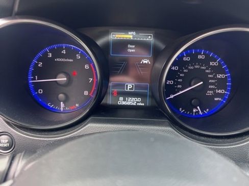 Used 2019 Subaru Outback 2.5i Touring w/ Popular Package #3A image 13