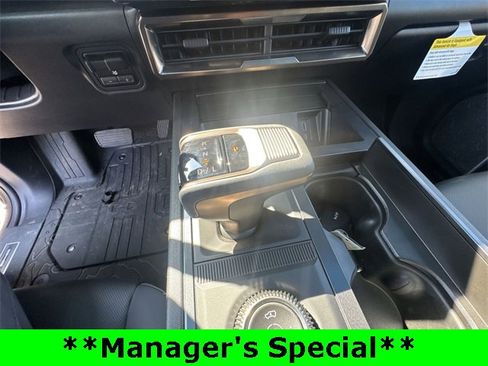 New 2024 GMC Hummer EV 3X w/ LPO, Illumination Package image 19