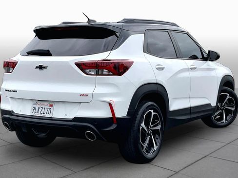Used 2021 Chevrolet TrailBlazer RS w/ Technology Package FWD image 12
