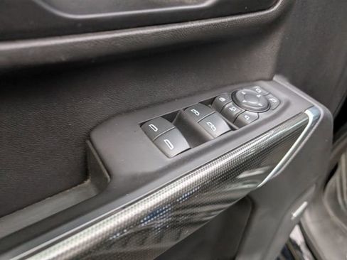 Used 2021 GMC Sierra 2500 AT4 w/ AT4 Premium Plus Package image 17