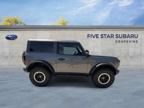 Used 2023 Ford Bronco Badlands w/ Sasquatch Package AWD/4WD image 9