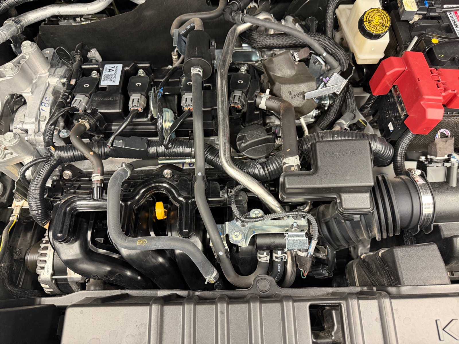 Used 2025 Nissan Kicks SV FWD image 29