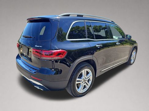 Used 2023 Mercedes-Benz GLB 250 4MATIC image 3