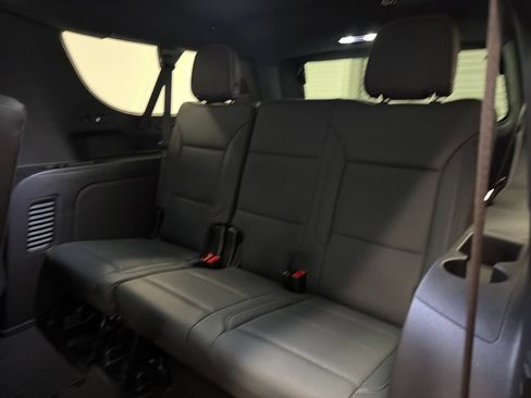 New 2026 GMC Yukon XL AT4 w/ LPO, Floor Liner Package AWD/4WD image 13