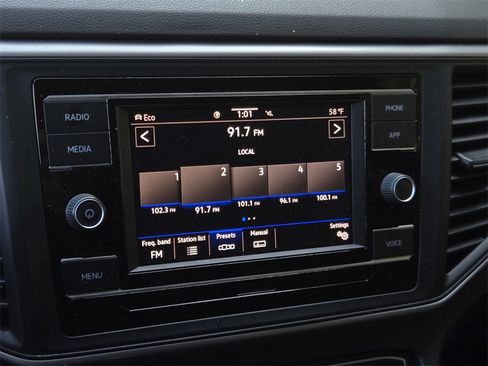 Used 2020 Volkswagen Atlas Cross Sport S image 13