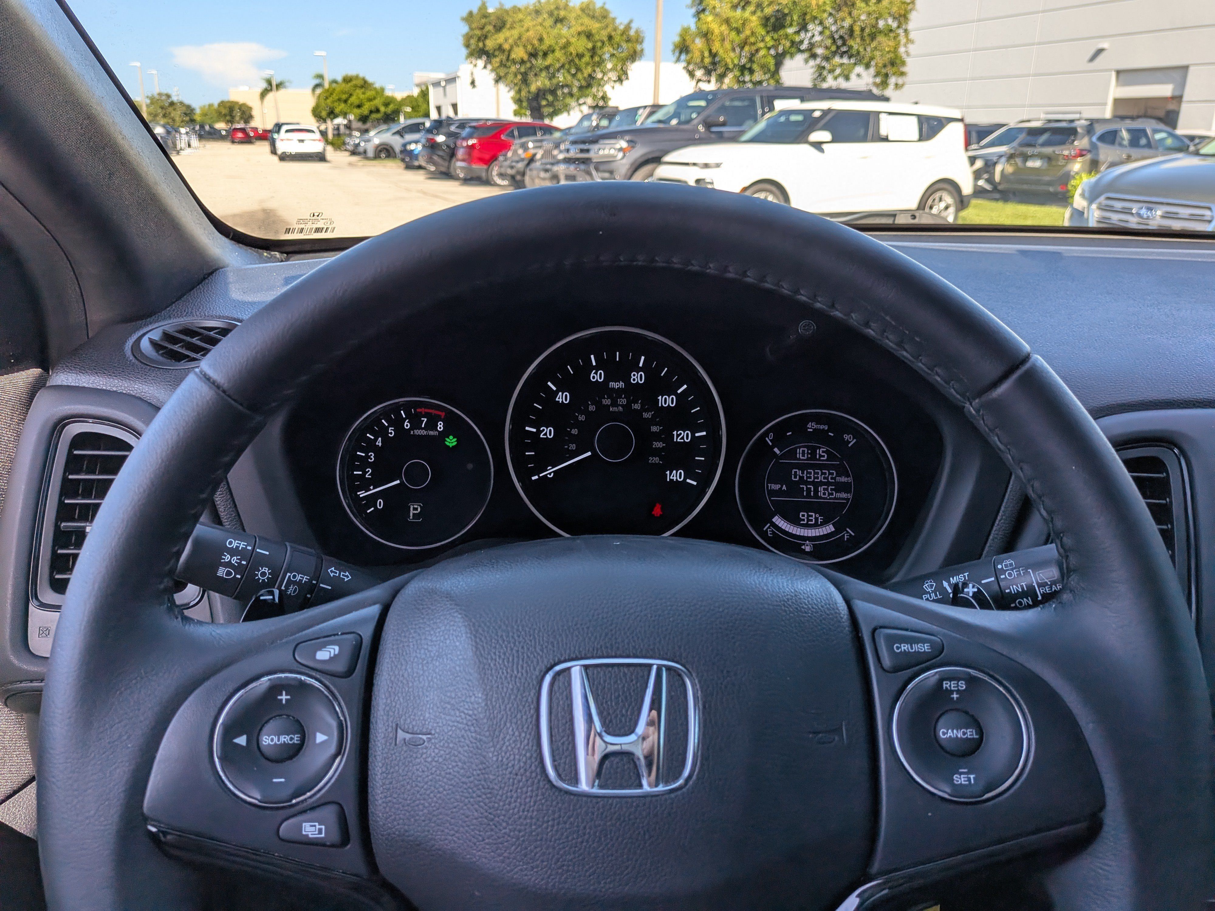 Used 2020 Honda HR-V Sport image 26