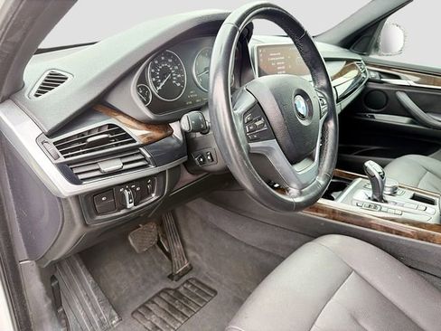 Used 2018 BMW X5 xDrive35i w/ M Sport Package image 9