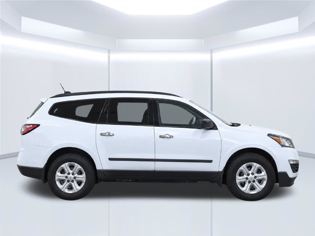 Used 2017 Chevrolet Traverse LS FWD image 10