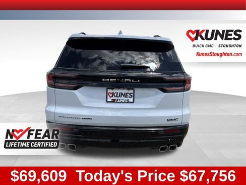 New 2026 GMC Acadia Denali Ultimate w/ LPO, Floor Liner Package AWD/4WD image 10