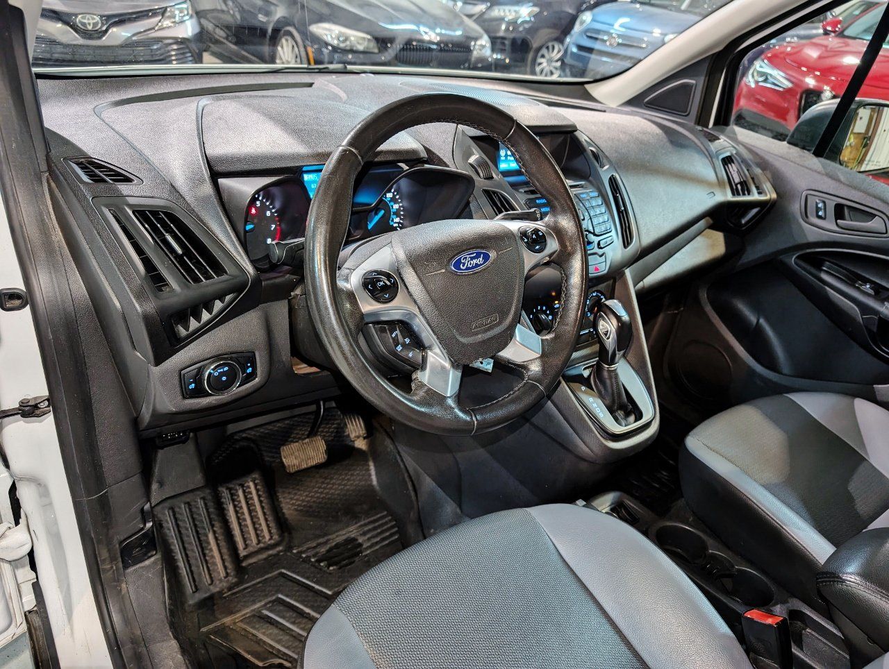 Used 2018 Ford Transit Connect XL FWD image 15