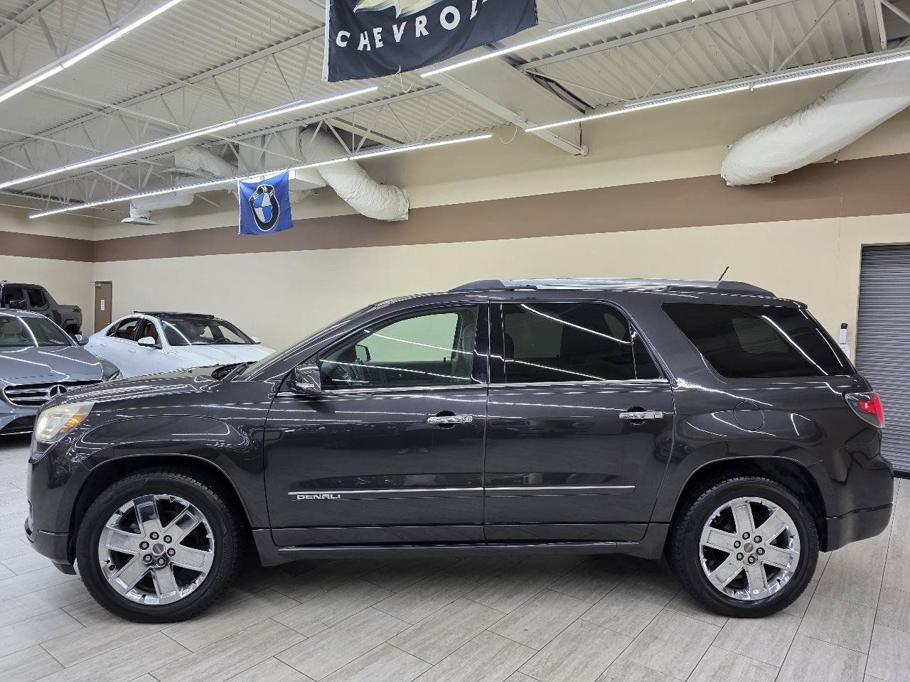Used 2015 GMC Acadia Denali AWD/4WD image 9