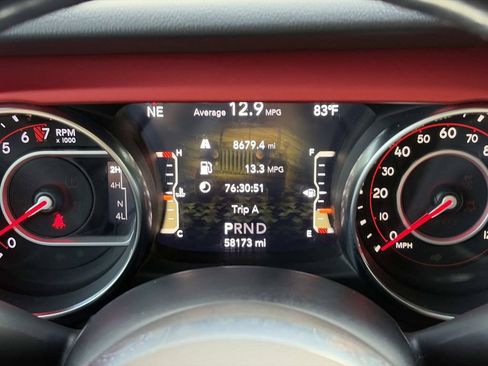 Used 2020 Jeep Gladiator Rubicon AWD/4WD image 26