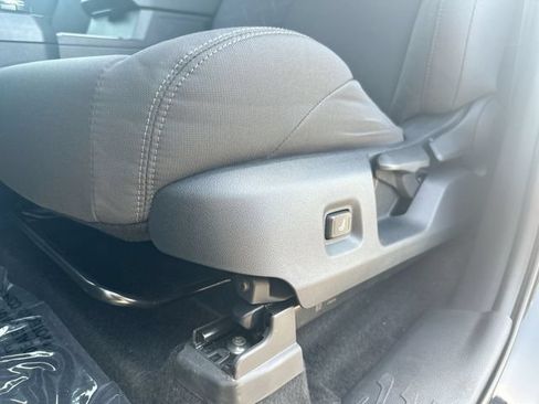 Used 2026 Toyota Tacoma SR5 AWD/4WD image 14
