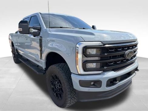 Used 2024 Ford F250 Lariat w/ Lariat Ultimate Package image 2