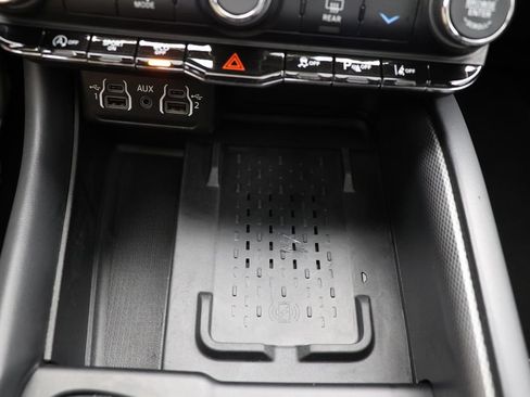 Used 2025 Dodge Durango GT AWD/4WD image 28