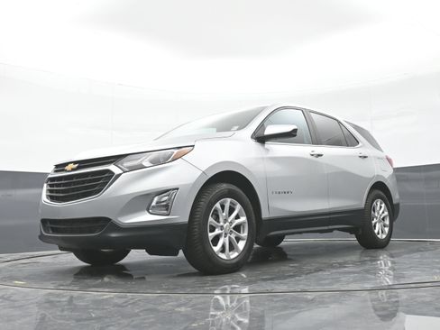 Used 2021 Chevrolet Equinox LT AWD/4WD image 43