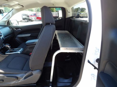 Used 2022 Chevrolet Colorado LT w/ Fleet Safety Package RWD image 28