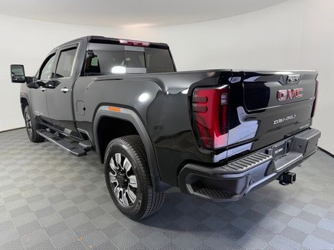 Used 2024 GMC Sierra 2500 Denali w/ Denali Reserve Package image 3