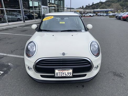 Used 2019 MINI Cooper 2-Door Hardtop image 8