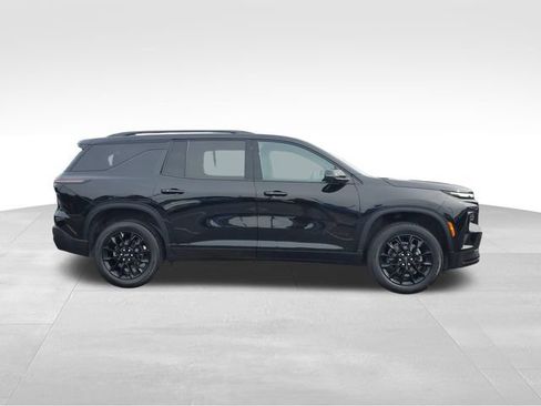 Certified 2024 Chevrolet Traverse LT w/ Midnight/Sport Edition FWD image 6