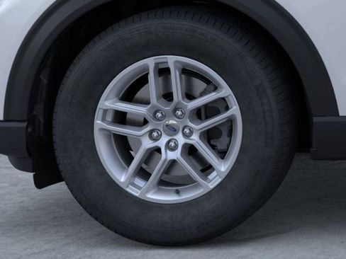 New 2026 Ford Explorer Active RWD image 19