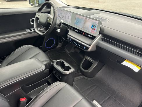 Certified 2024 Hyundai Ioniq 5 Limited RWD image 18