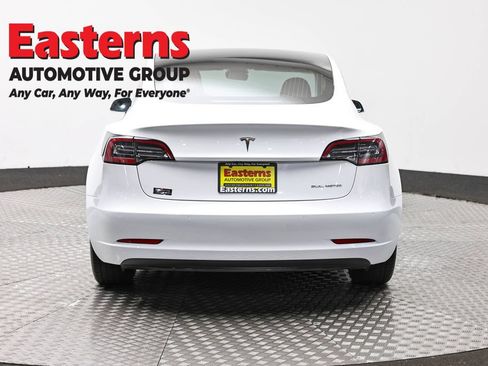 Used 2018 Tesla Model 3 Long Range AWD/4WD image 5
