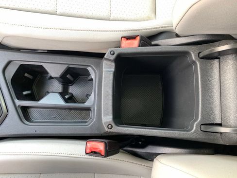 Used 2019 Volkswagen Tiguan SE w/ Panoramic Sunroof Package AWD/4WD image 22