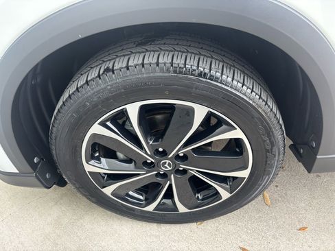 Used 2023 MAZDA CX-5 AWD 2.5 S w/ Premium Plus Pkg image 11