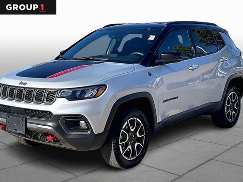Certified 2024 Jeep Compass Trailhawk image 1