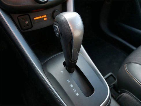 Used 2021 Chevrolet Trax LT w/ Driver Confidence Package image 22