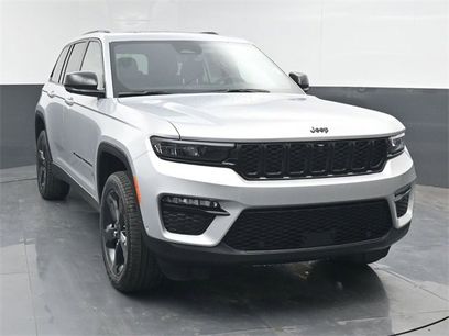 New 2025 Jeep Grand Cherokee Limited w/ Luxury Tech Group II