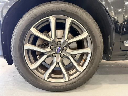 Used 2017 Volvo XC60 T6 Dynamic w/ Preferred Option Package AWD/4WD image 37
