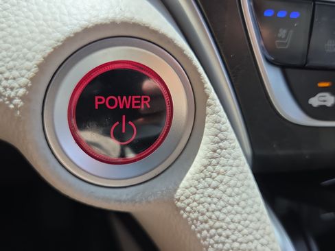 Certified 2021 Honda Accord Touring image 31