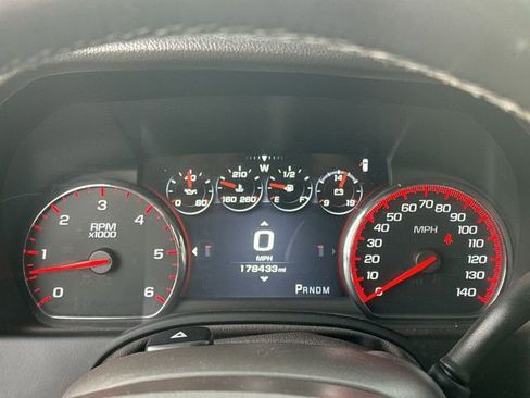 Used 2016 GMC Yukon Denali w/ Open Road Package image 12