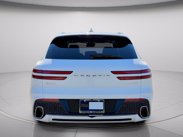 Used 2023 Genesis GV70 2.5T w/ Select Package AWD/4WD image 5