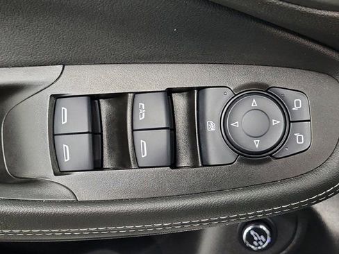 Used 2023 Buick Encore GX Select FWD image 19