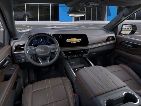 New 2026 Chevrolet Suburban High Country AWD/4WD image 16