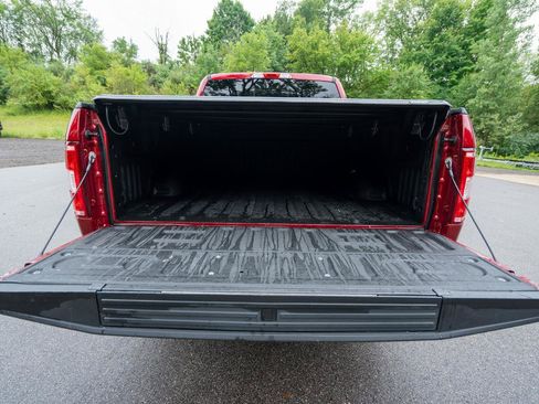 Used 2018 Ford F150 XLT w/ Equipment Group 302A Luxury AWD/4WD image 35