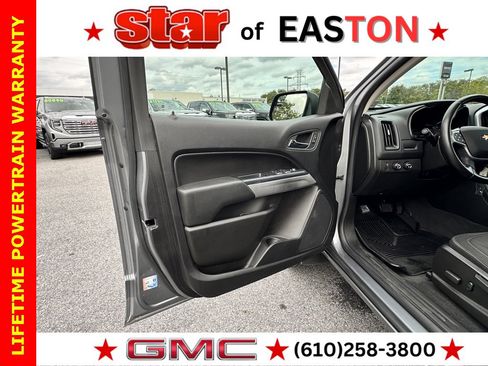 Used 2021 Chevrolet Colorado LT w/ Safety Package image 16