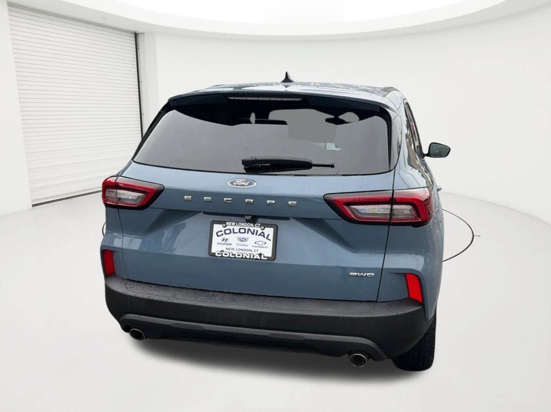 Used 2025 Ford Escape ST-Line Select AWD/4WD image 6