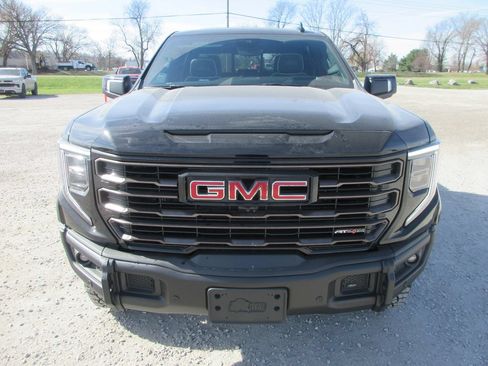 New 2026 GMC Sierra 1500 AT4X w/ AT4X AEV Edition AWD/4WD image 11