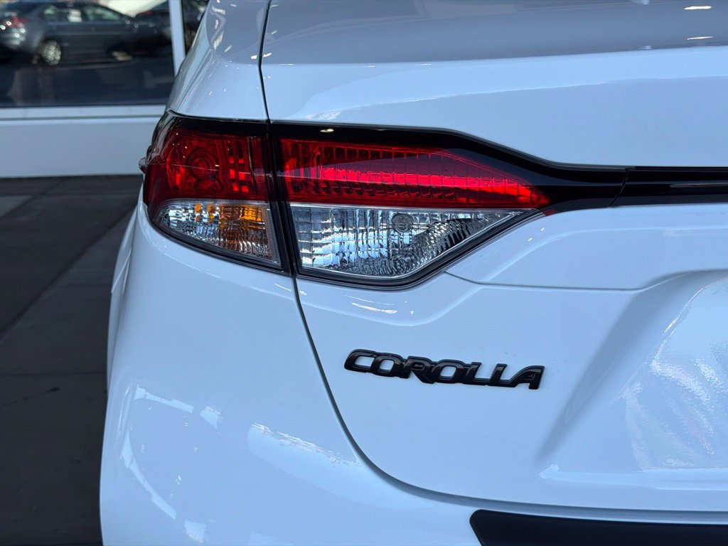 New 2027 Toyota Corolla LE FWD image 10