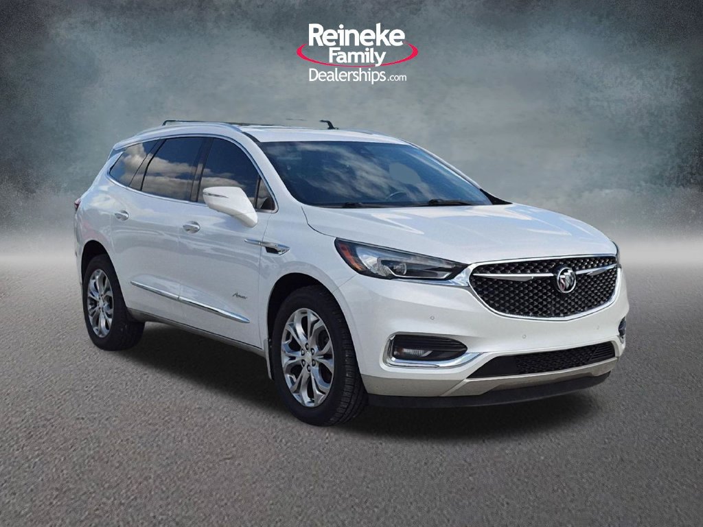 Used 2018 Buick Enclave Avenir w/ Avenir Technology Package FWD image 3